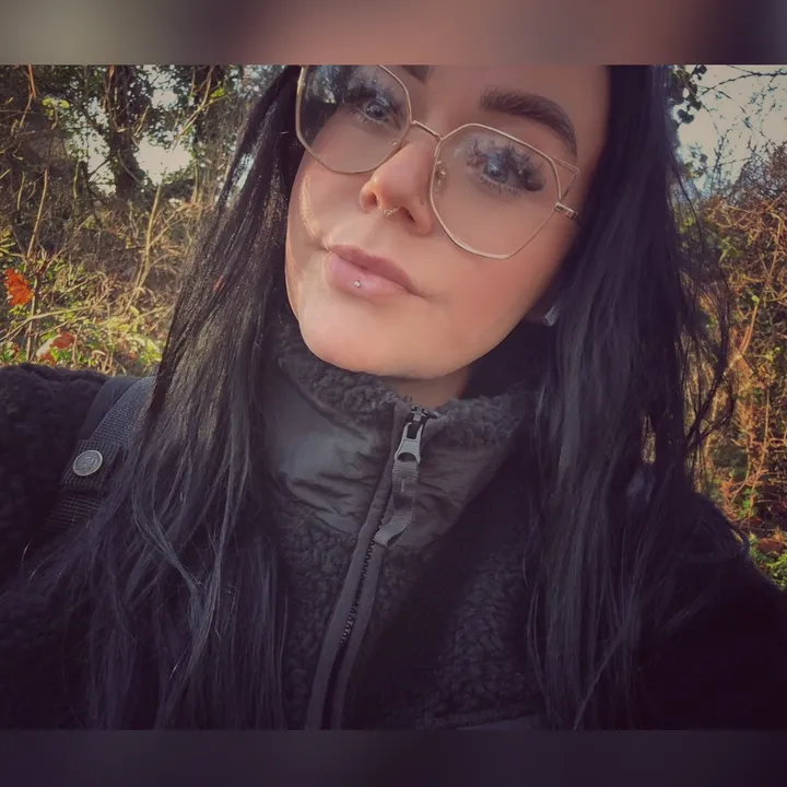 wherelaurawanders