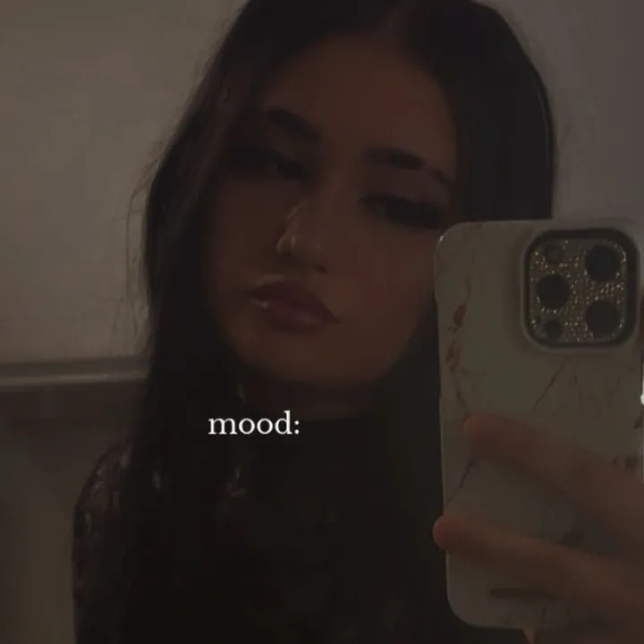 @belleelake