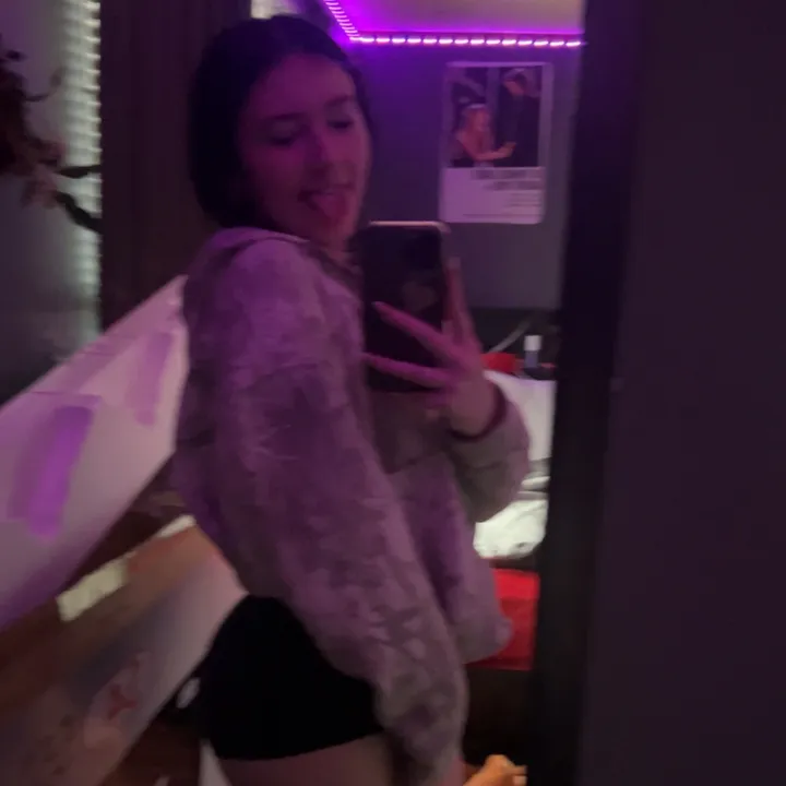 @kaylee_carter1