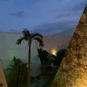 @004amiira