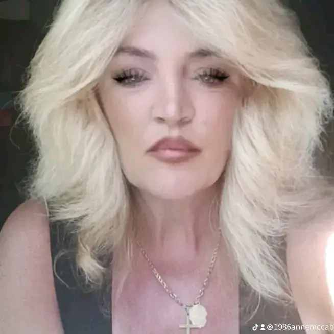 1986annemccabeo