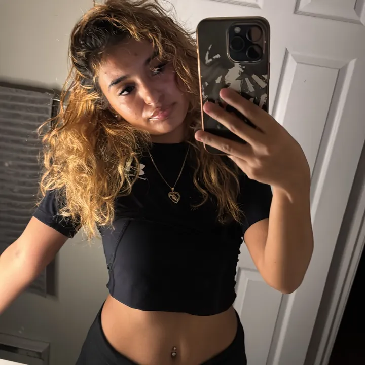 @admiremoee
