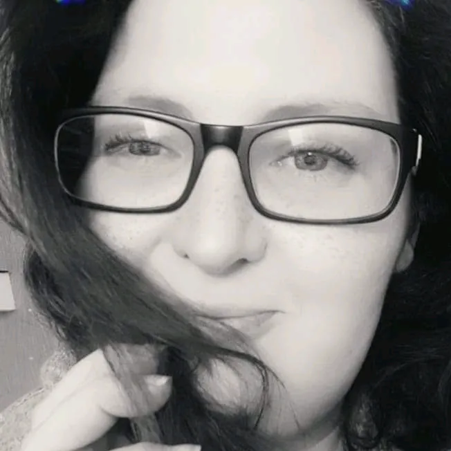 @delischa86