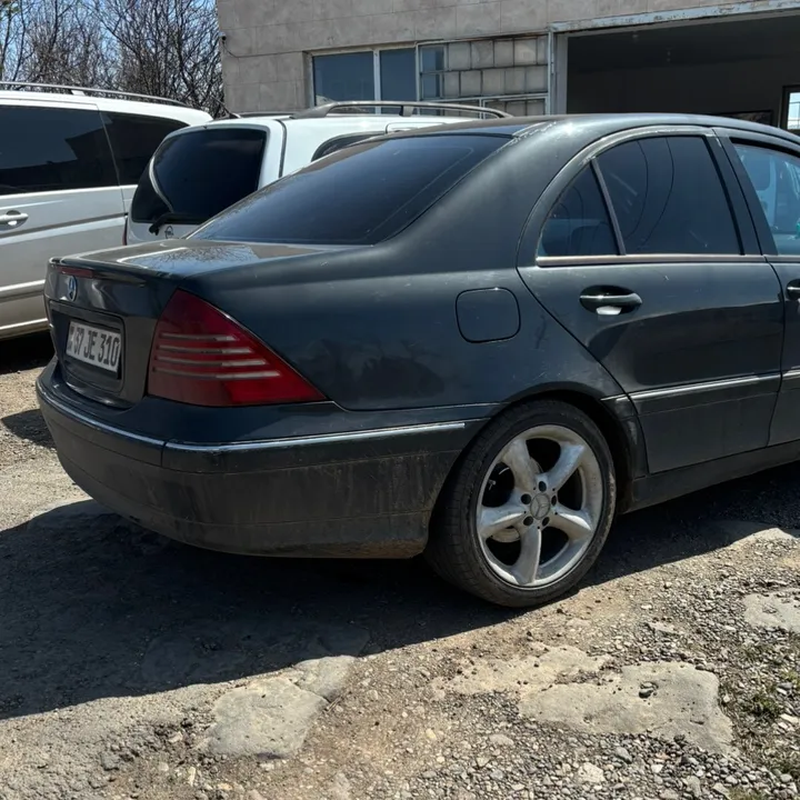 w.203__