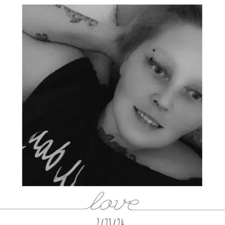@blushes96_