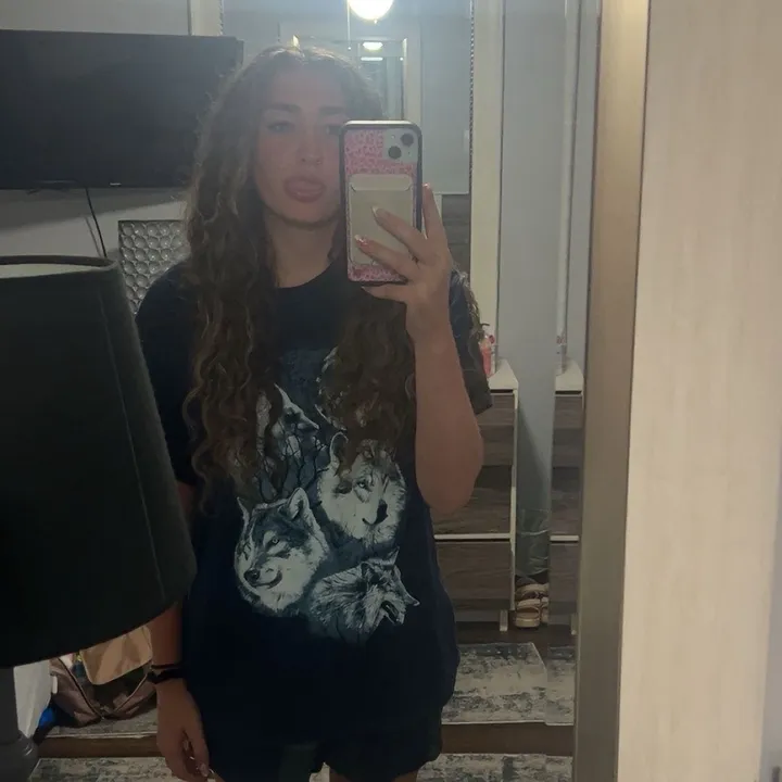 @lexielollo2737