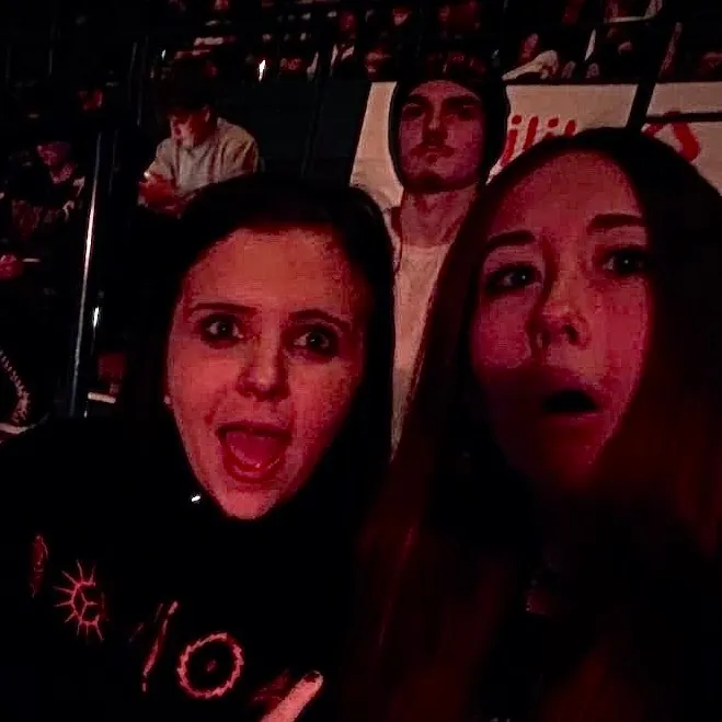 @lovesickmelodyy