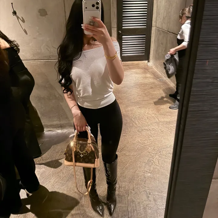 @jewls.julia