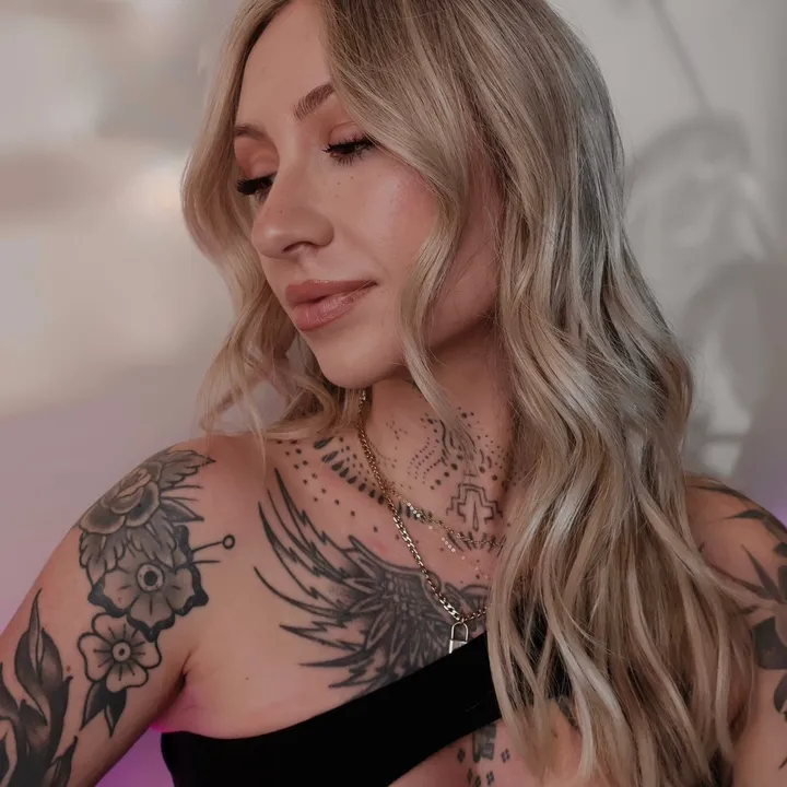 electricelaine