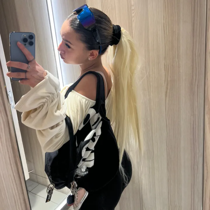 @_rebekkaa