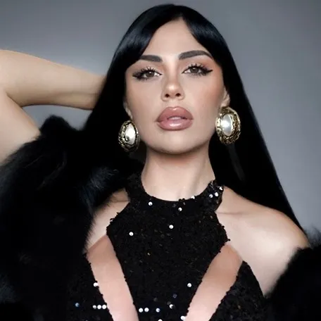 lauraantoofficial