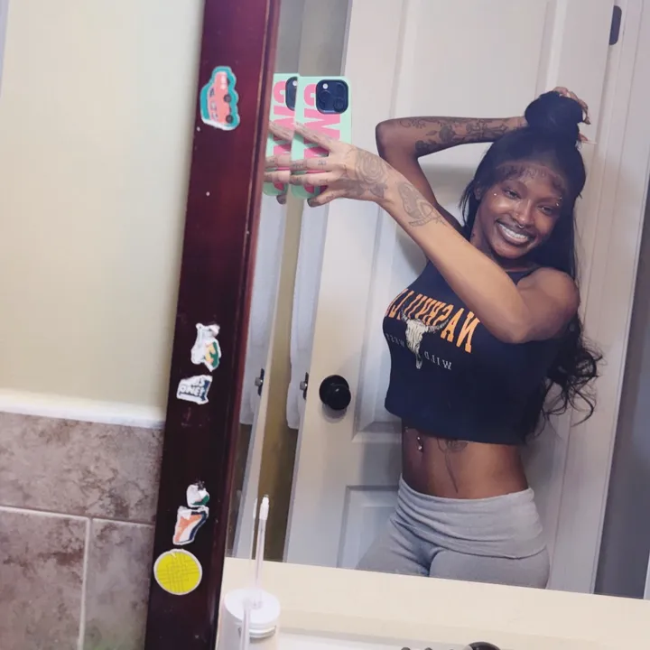 @iamkimmoo