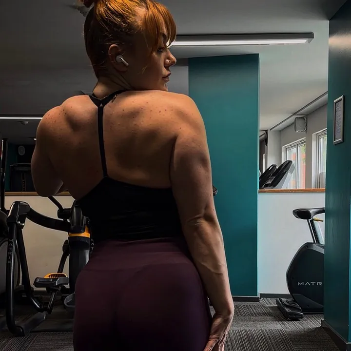 @leahrose.m