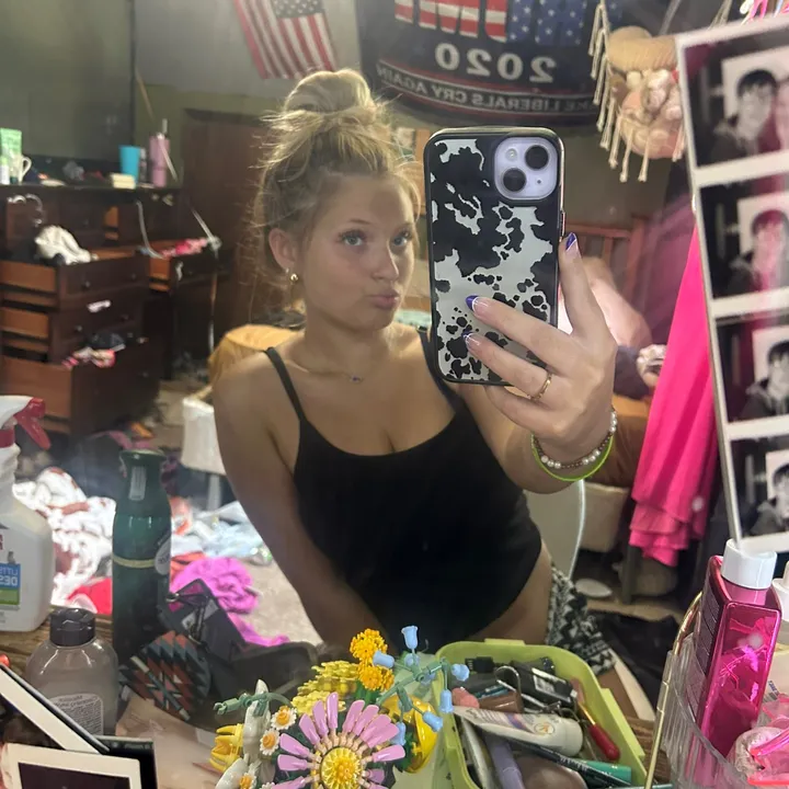 @carlycrutts