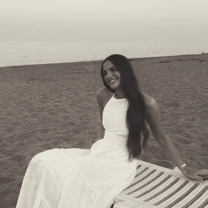 @caye.morenog
