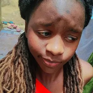 zoeh879