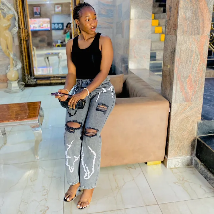 @imoluwatomisin