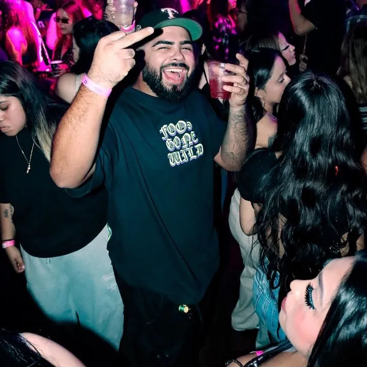 mustbecastro
