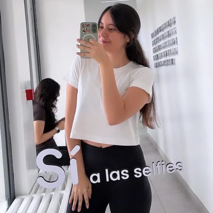 @daniieelaac