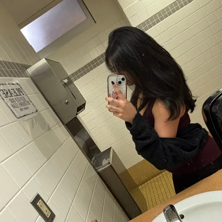 @xoxonithi