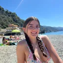 @caitlinncarmodyy