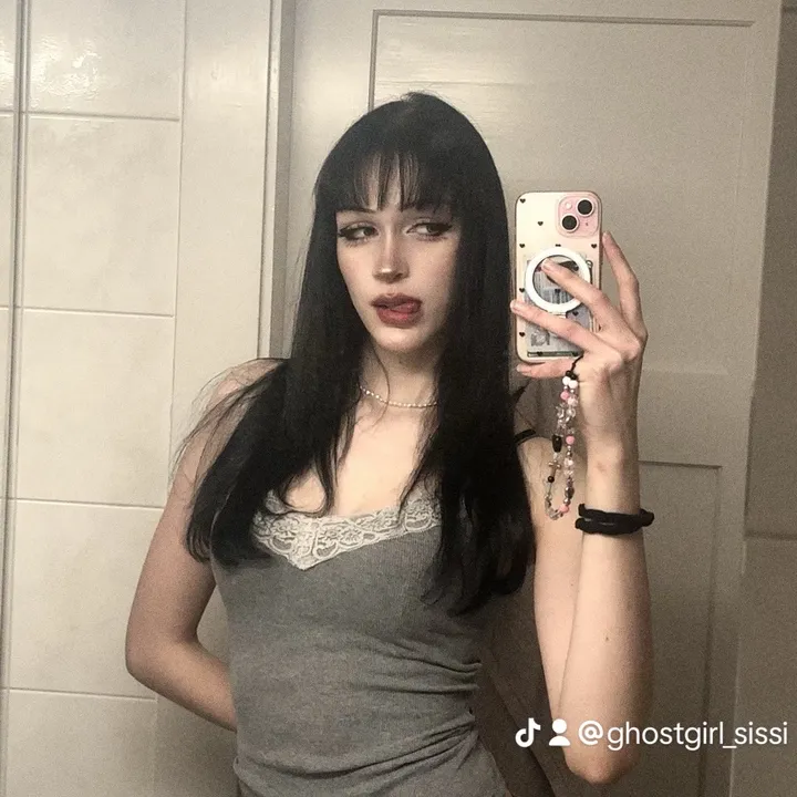 ghostgirl_sissi