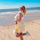 @laaurie18