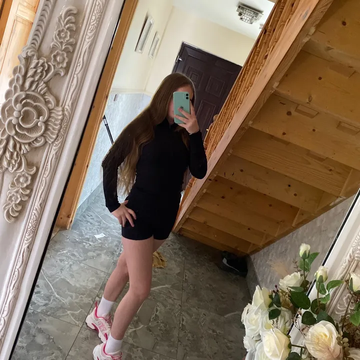 @shianne.hutchinson