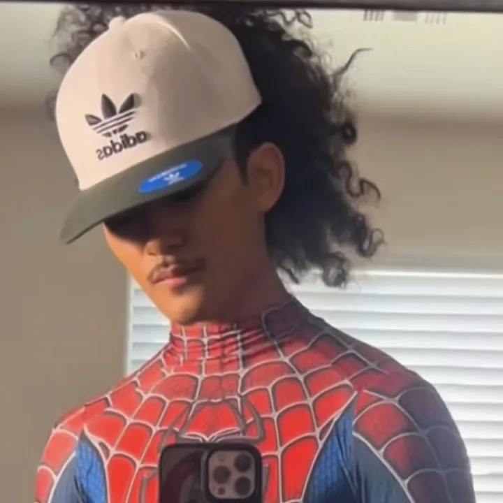 chrisisursenpai