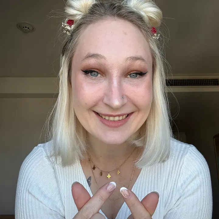@olipiae