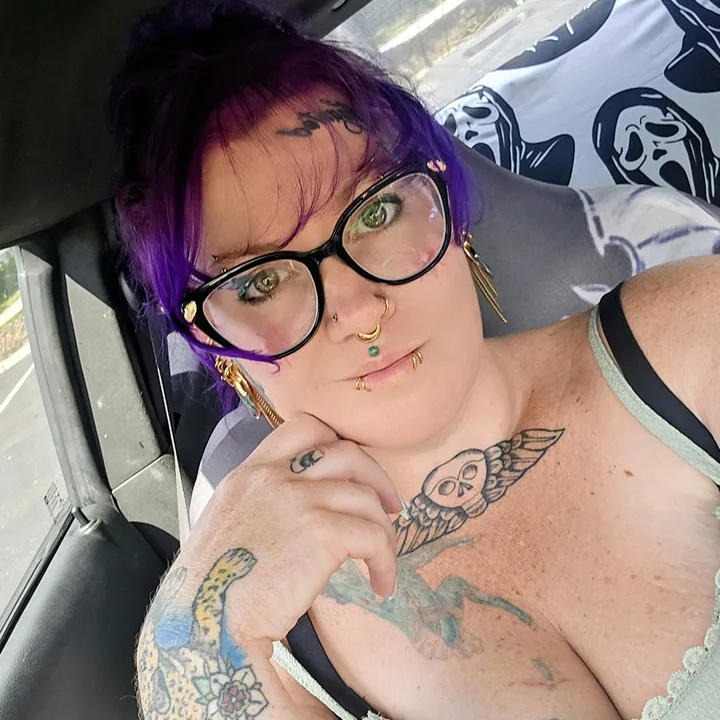 @magpie_jones