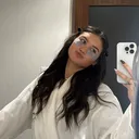 @chlojohale