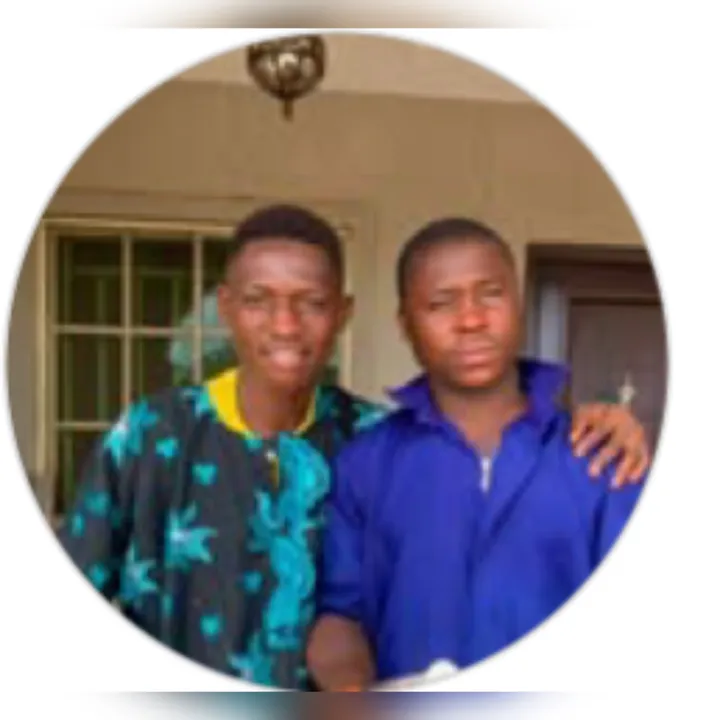 @ayinde_foga
