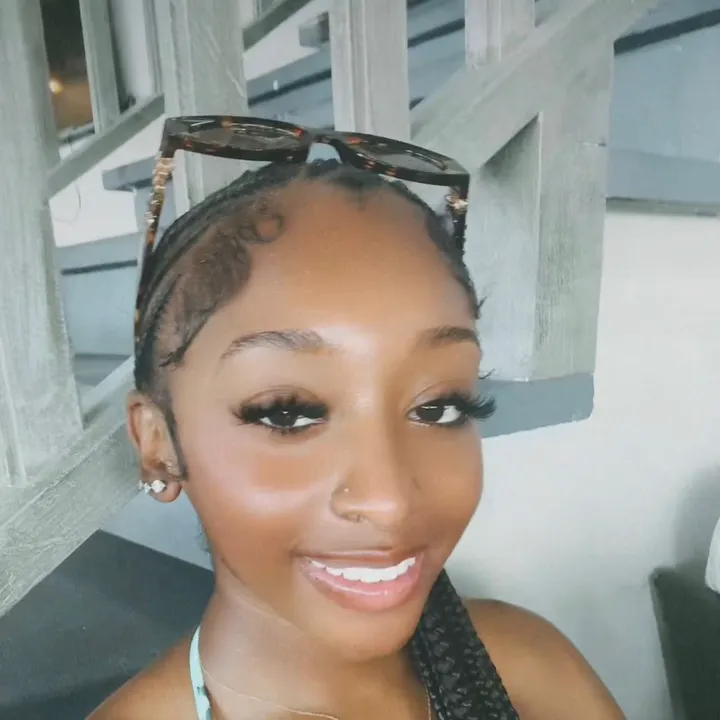 @brelynjanae