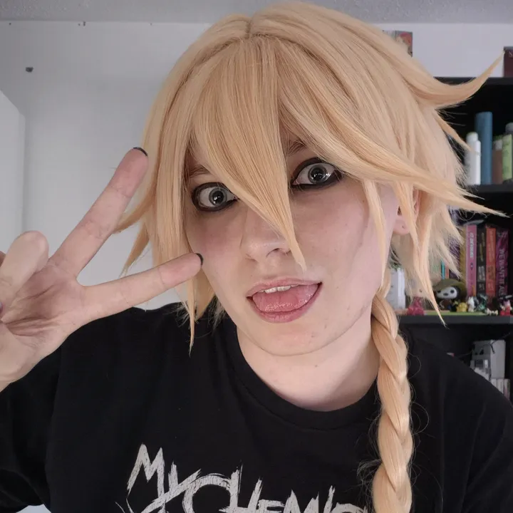tragic_alex.cos