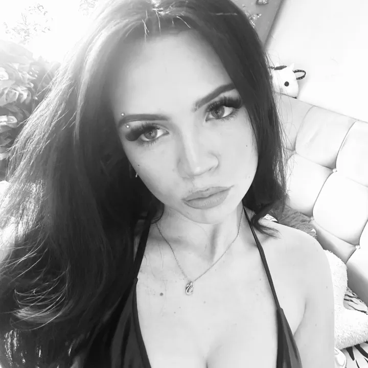 @playboyprincess2002