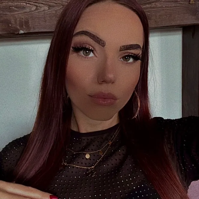 @rosejenny_