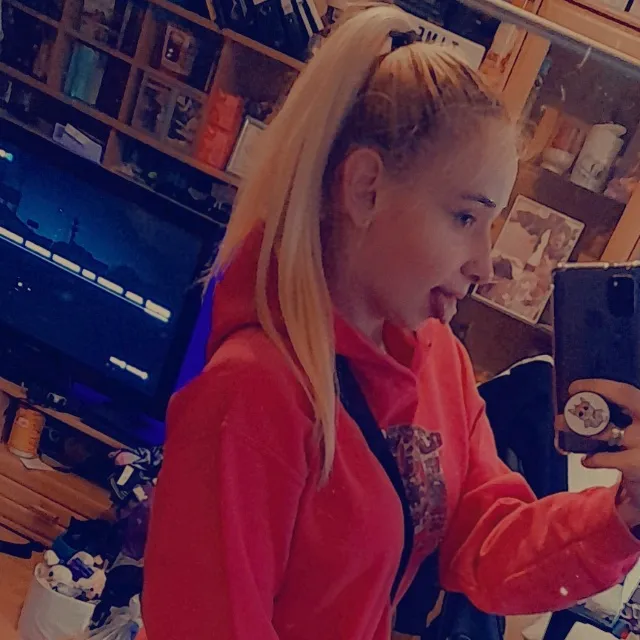 @nadjavollrath