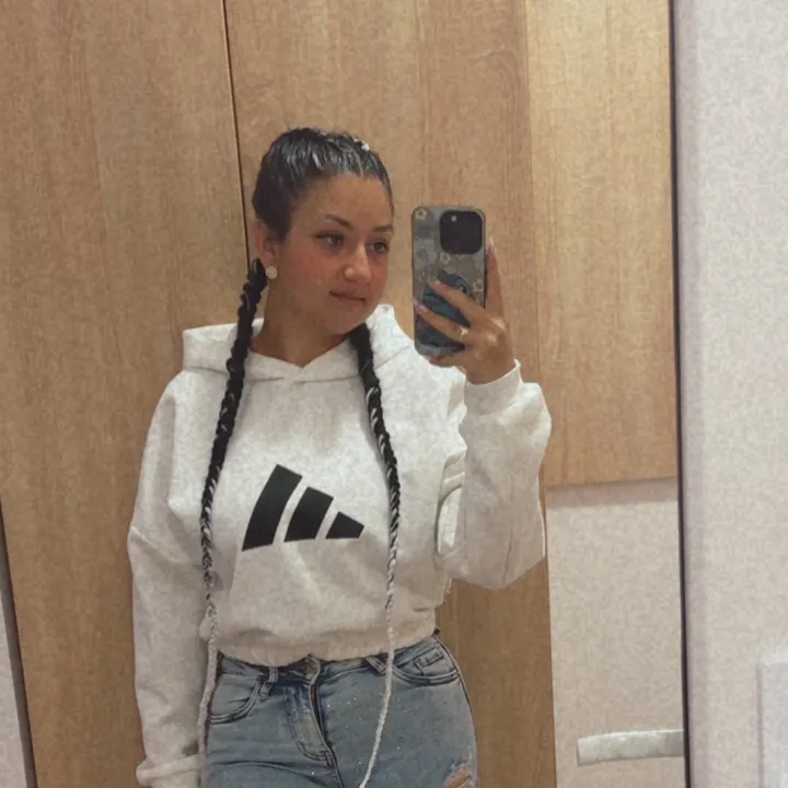 @delia.v21