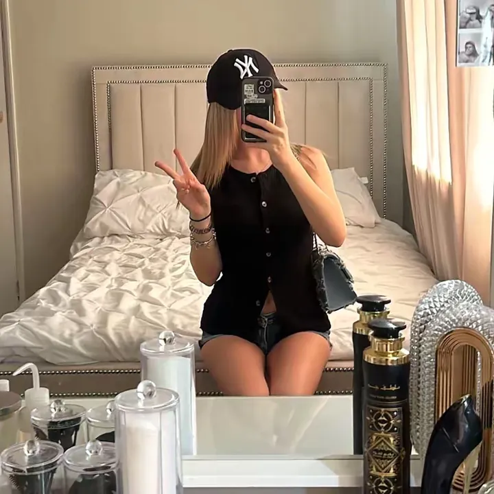 ava0liv1a
