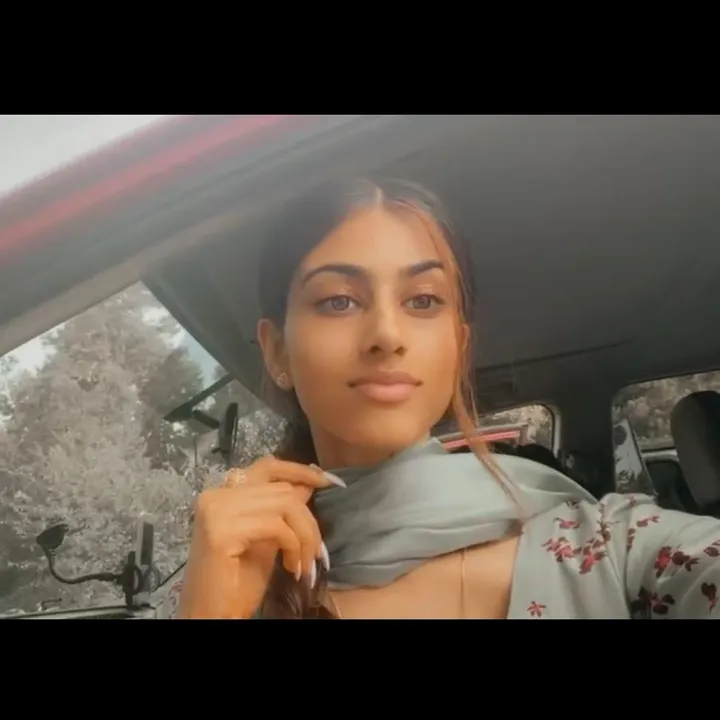@anmolrandhawaa