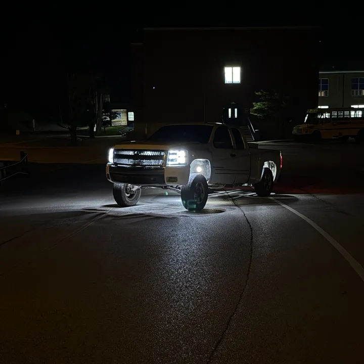 @thatwhitechevy4