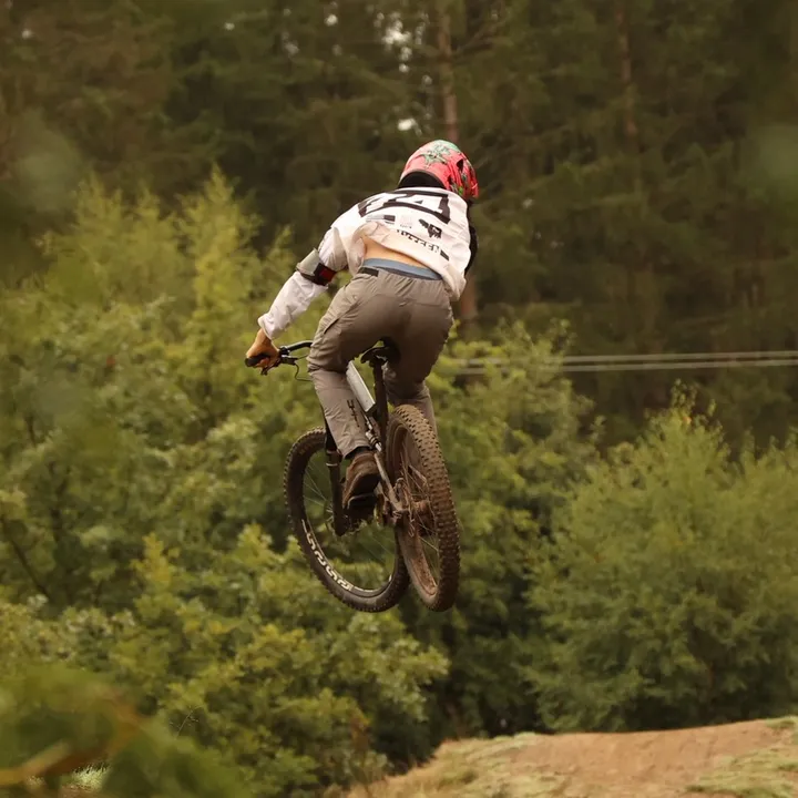 @elliott_bikes35