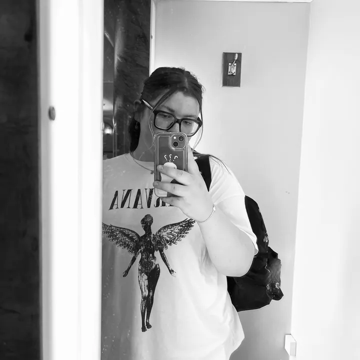 tara_lou01