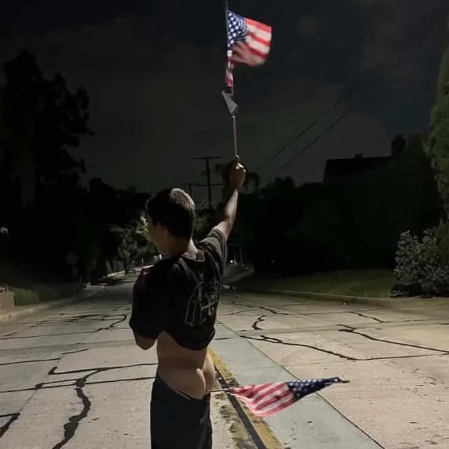 imisssixflags