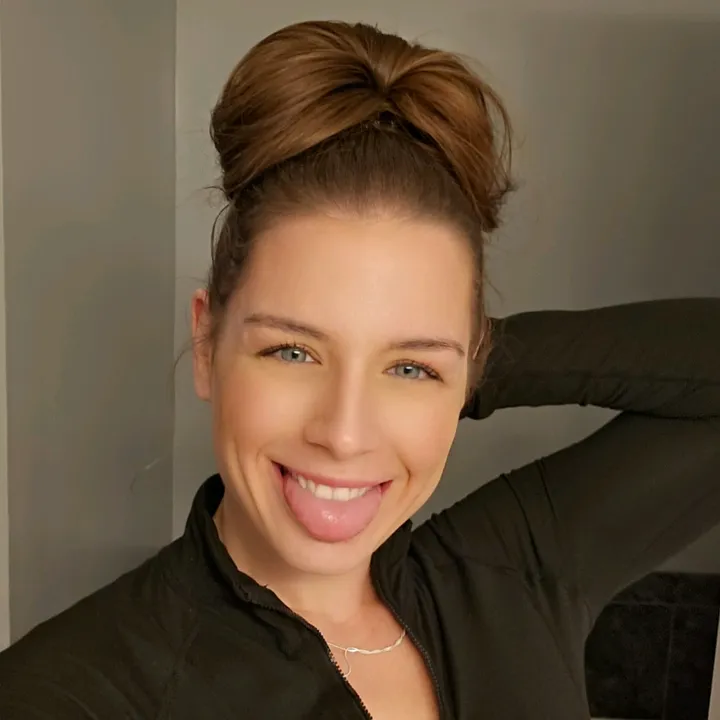 @simply_kayeufy