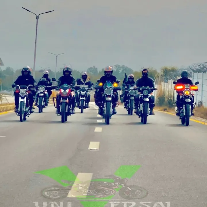 universal.riders