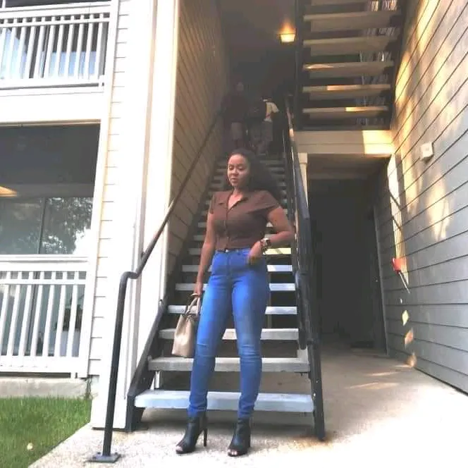 julie.3400