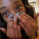 @adoremonni