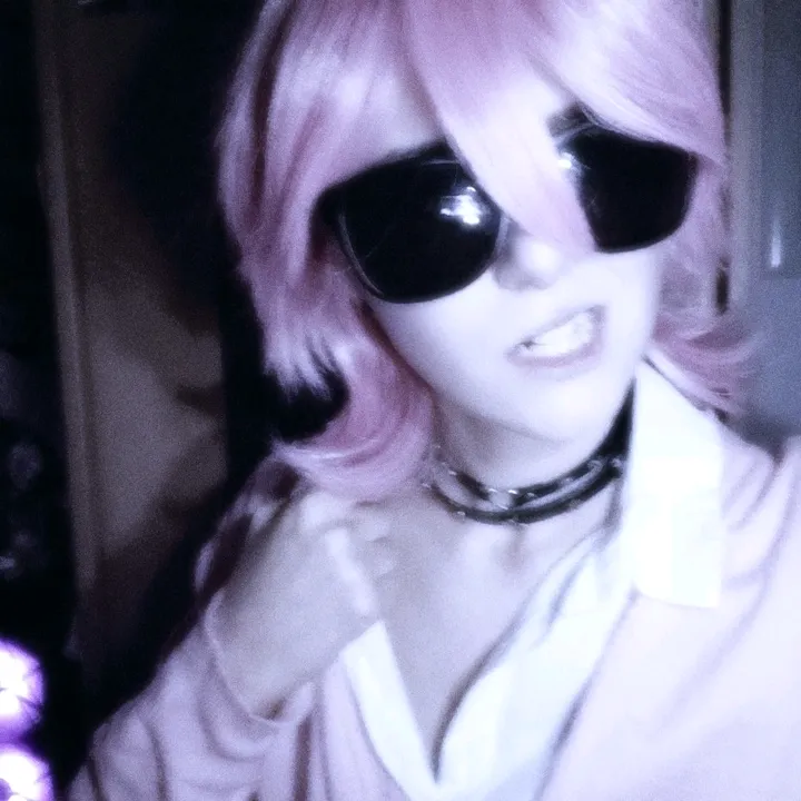 pinkyknight_cos